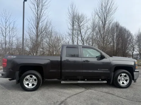 Photos of 2014 Chevrolet Silverado 1500 LT for sale in Indianapolis, IN at Indy Luxury Motorsports