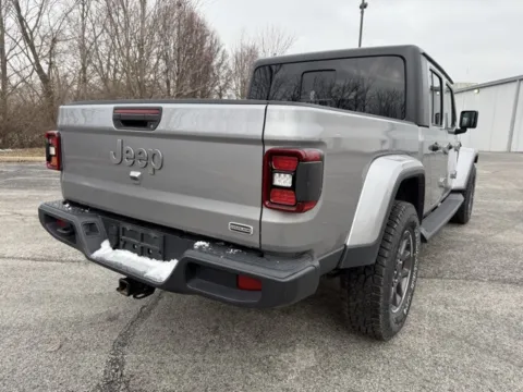 Another view of 2020 Jeep Gladiator Overland for sale in Indianapolis, IN at Indy Luxury Motorsports