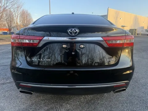More photos of 2018 Toyota Avalon XLE Premium at Indy Luxury Motorsports, IN