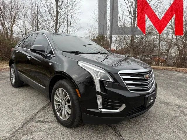 Black 2019 Cadillac XT5 Luxury for sale in Indianapolis, IN