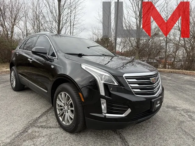 Black 2019 Cadillac XT5 Luxury for sale in Indianapolis, IN