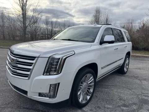 Another view of 2018 Cadillac Escalade Platinum Edition for sale in Indianapolis, IN at Indy Luxury Motorsports