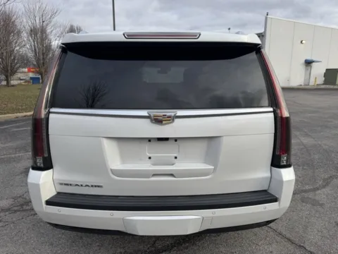 More photos of 2018 Cadillac Escalade Platinum Edition at Indy Luxury Motorsports, IN