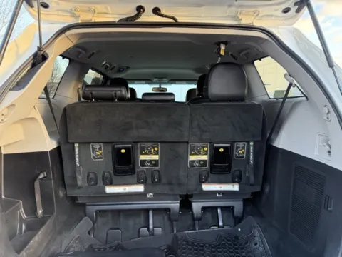 More photos of 2017 Toyota Sienna L at Indy Luxury Motorsports, IN