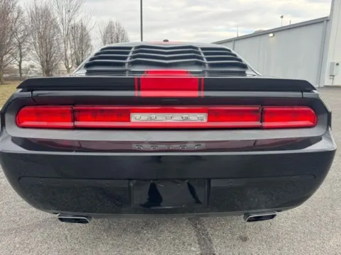 More photos of 2013 Dodge Challenger SXT at Indy Luxury Motorsports, IN