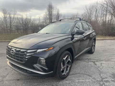 Photos of 2022 Hyundai Tucson SEL for sale in Indianapolis, IN at Indy Luxury Motorsports