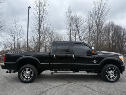 Photos of 2016 Ford F-350SD Platinum for sale in Indianapolis, IN at Indy Luxury Motorsports