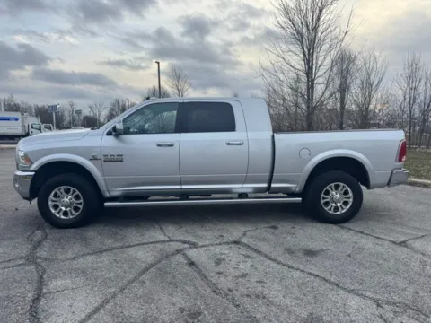 More photos of 2018 Ram 3500 Laramie at Indy Luxury Motorsports, IN