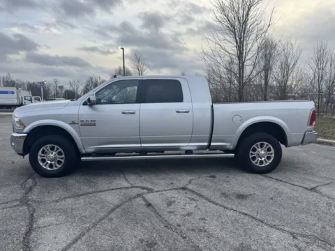More photos of 2018 Ram 3500 Laramie at Indy Luxury Motorsports, IN