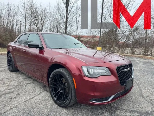 Red 2018 Chrysler 300 Touring for sale in Indianapolis, IN