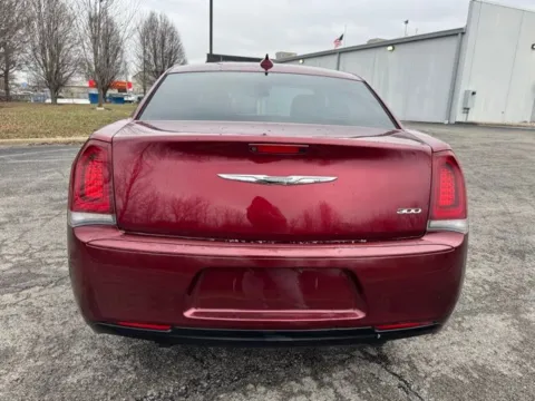 More photos of 2018 Chrysler 300 Touring at Indy Luxury Motorsports, IN