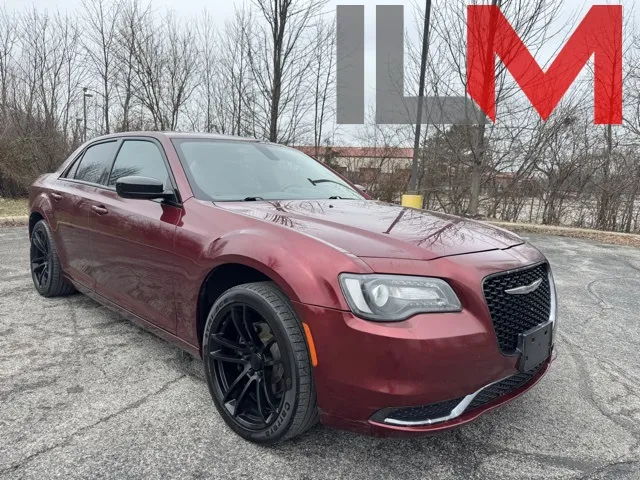2018 Chrysler 300 Touring