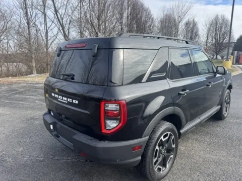More photos of 2021 Ford Bronco Sport Outer Banks at Indy Luxury Motorsports, IN