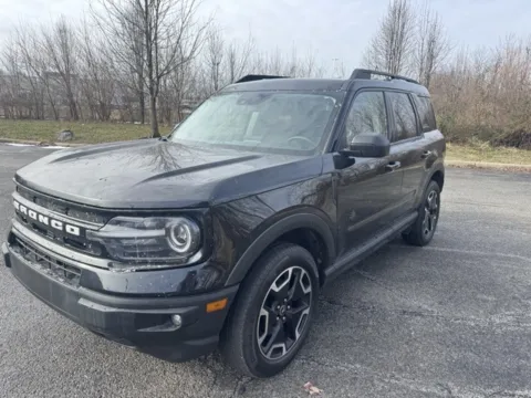 More photos of 2021 Ford Bronco Sport Outer Banks at Indy Luxury Motorsports, IN
