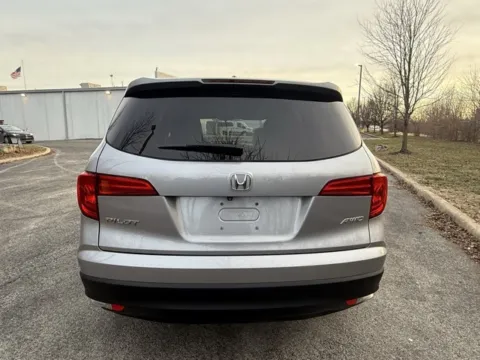 More photos of 2018 Honda Pilot EX at Indy Luxury Motorsports, IN