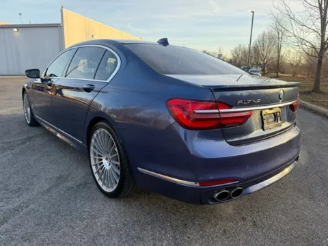 More photos of 2019 BMW 7 Series 750i xDrive at Indy Luxury Motorsports, IN
