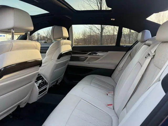 2019 BMW 7 Series ALPINA B7 - Photo 16