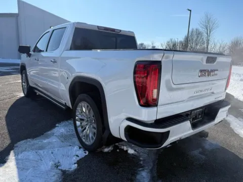 More photos of 2019 GMC Sierra 1500 Denali at Indy Luxury Motorsports, IN