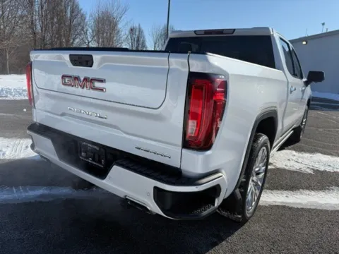 More photos of 2019 GMC Sierra 1500 Denali at Indy Luxury Motorsports, IN