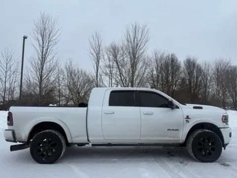 Photos of 2021 Ram 2500 Limited for sale in Indianapolis, IN at Indy Luxury Motorsports