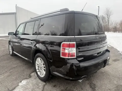More photos of 2018 Ford Flex SEL at Indy Luxury Motorsports, IN