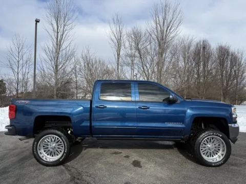 Photos of 2016 Chevrolet Silverado 1500 LT for sale in Indianapolis, IN at Indy Luxury Motorsports