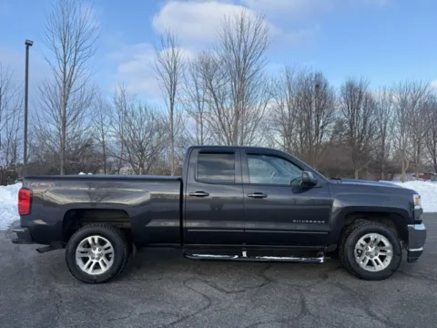 Photos of 2016 Chevrolet Silverado 1500 LT for sale in Indianapolis, IN at Indy Luxury Motorsports