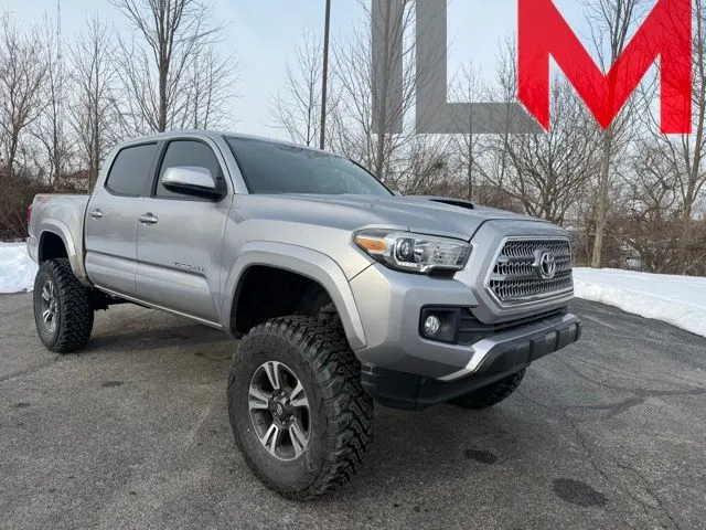 2017 Toyota Tacoma TRD Off-Road for sale in Indianapolis, IN