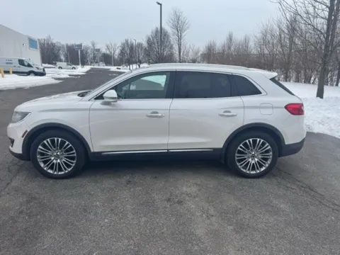 Another view of 2016 Lincoln MKX Reserve for sale in Indianapolis, IN at Indy Luxury Motorsports