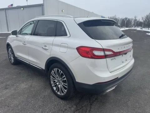 More photos of 2016 Lincoln MKX Reserve at Indy Luxury Motorsports, IN