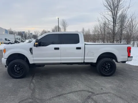 Another view of 2018 Ford F-250SD Platinum for sale in Indianapolis, IN at Indy Luxury Motorsports