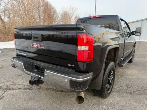 More photos of 2016 GMC Sierra 2500HD SLT at Indy Luxury Motorsports, IN