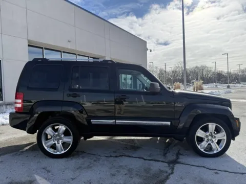 Photos of 2012 Jeep Liberty Limited Jet Edition for sale in Indianapolis, IN at Indy Luxury Motorsports