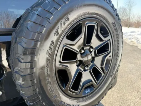 More photos of 2016 Jeep Wrangler Unlimited Willys at Indy Luxury Motorsports, IN