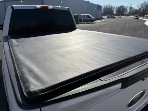 More photos of 2017 Ford F-250SD Lariat at Indy Luxury Motorsports, IN