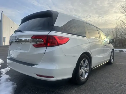 Another view of 2019 Honda Odyssey EX-L for sale in Indianapolis, IN at Indy Luxury Motorsports