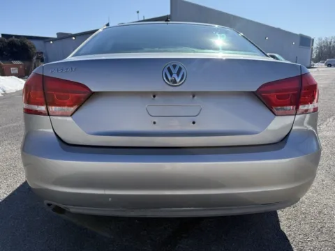 More photos of 2012 Volkswagen Passat 2.5 S at Indy Luxury Motorsports, IN