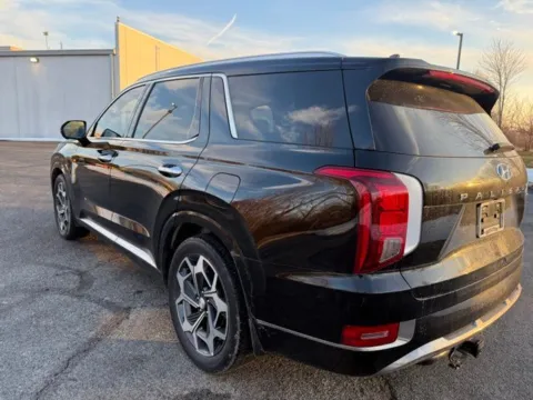 More photos of 2022 Hyundai Palisade Calligraphy at Indy Luxury Motorsports, IN