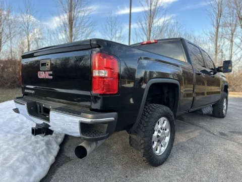 Another view of 2019 GMC Sierra 2500HD for sale in Indianapolis, IN at Indy Luxury Motorsports