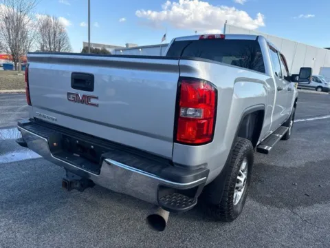 Another view of 2019 GMC Sierra 2500HD for sale in Indianapolis, IN at Indy Luxury Motorsports