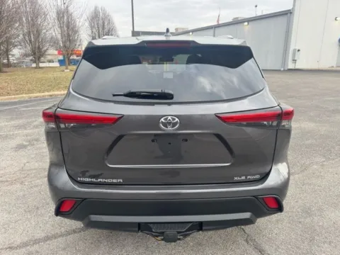 More photos of 2023 Toyota Highlander L at Indy Luxury Motorsports, IN