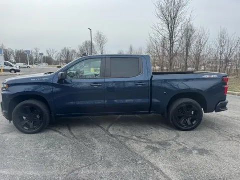 More photos of 2021 Chevrolet Silverado 1500 RST at Indy Luxury Motorsports, IN