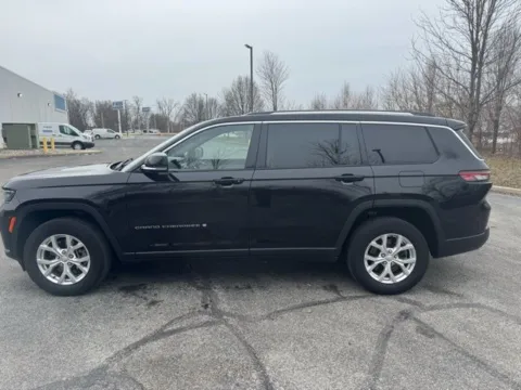 More photos of 2023 Jeep Grand Cherokee L Limited at Indy Luxury Motorsports, IN