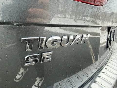 More photos of 2021 Volkswagen Tiguan 2.0T SE R-Line Black at Indy Luxury Motorsports, IN