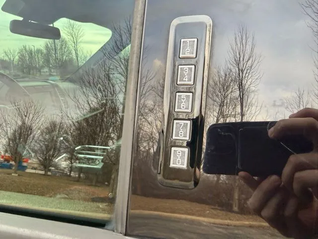 2018 Ford F-150 Lariat - Photo 26