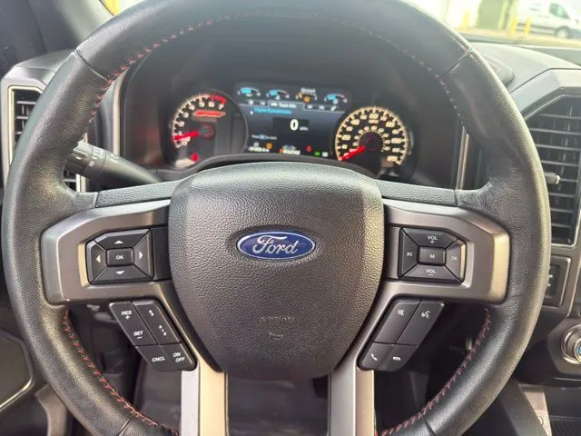 2018 Ford F-150 Lariat - Photo 12