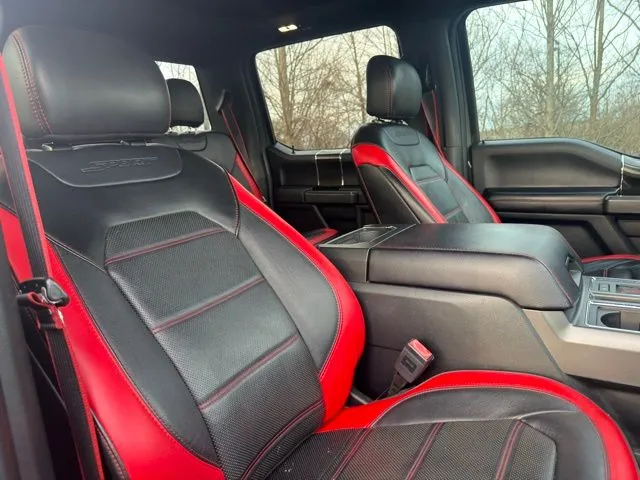2018 Ford F-150 Lariat - Photo 11