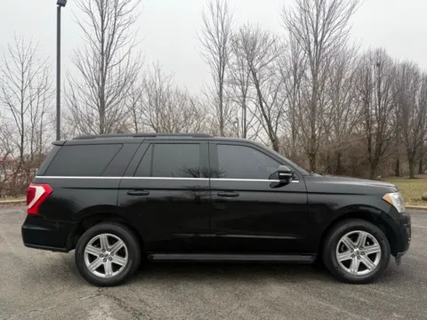 Photos of 2019 Ford Expedition XLT for sale in Indianapolis, IN at Indy Luxury Motorsports