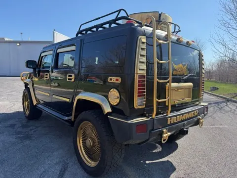 More photos of 2009 Hummer H2 at Indy Luxury Motorsports, IN
