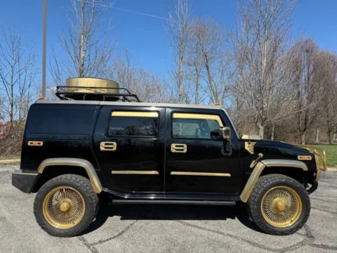 Photos of 2009 Hummer H2 for sale in Indianapolis, IN at Indy Luxury Motorsports